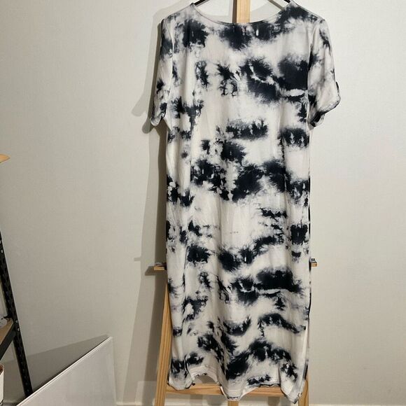 Pink lily Short sleeve Summer Dress Casual Loose Beach Sundress with a side slit - Picture 3 of 5